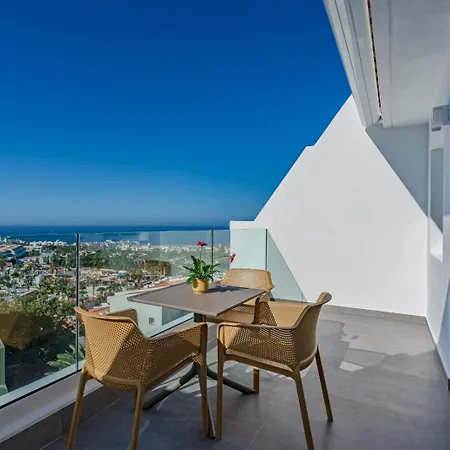 New Modern With Heated Pool Apartment Costa Adeje (Tenerife)